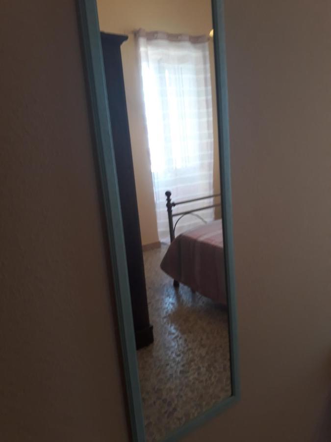 카스텔사르도 L'Antico Faro B&B 외부 사진