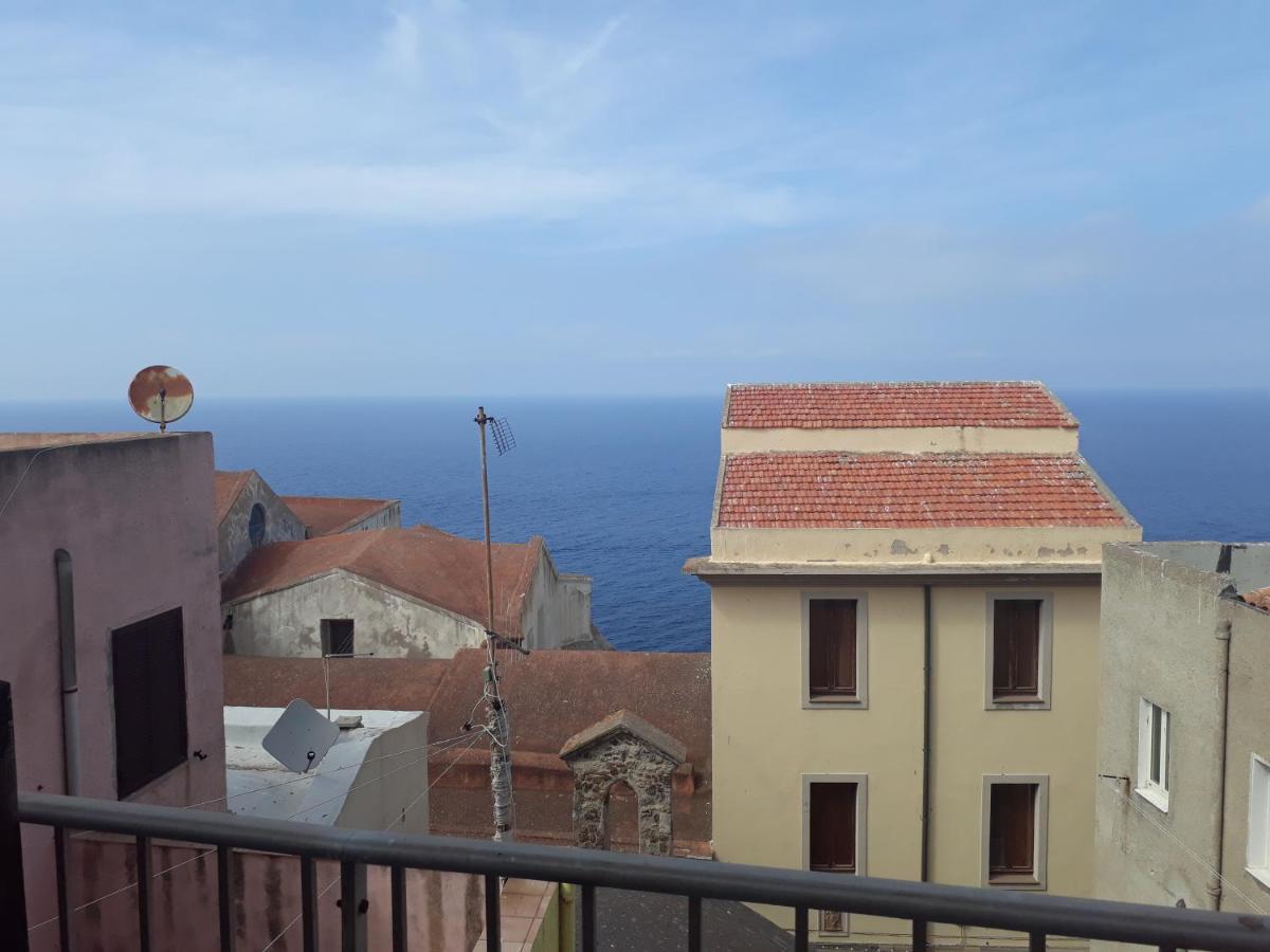 카스텔사르도 L'Antico Faro B&B 외부 사진